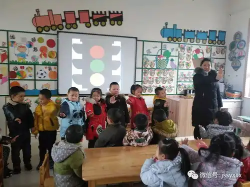 我园开展以争做安全小卫士为主题的安全教育周活动