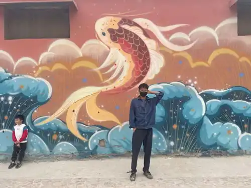 现实版神笔马良放弃三万月薪的他,把贫穷家乡打造成网红村