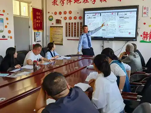 灵武市网络安全进校园护苗同行伴成长
