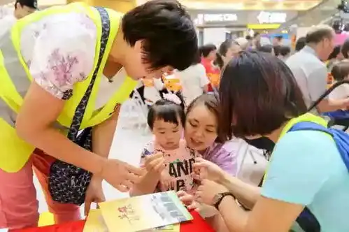 太忙无法尽孝文明广州教您新二十四孝有妙招