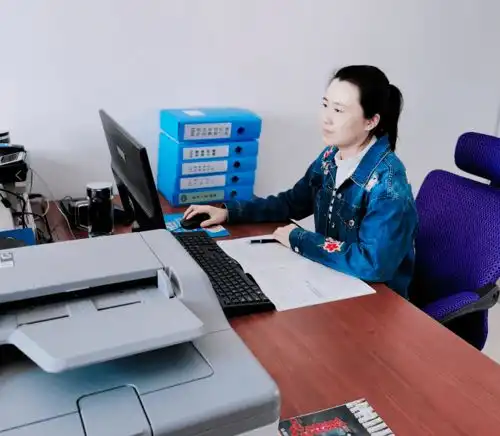 让青春在不懈奋斗中绽放绚丽之花