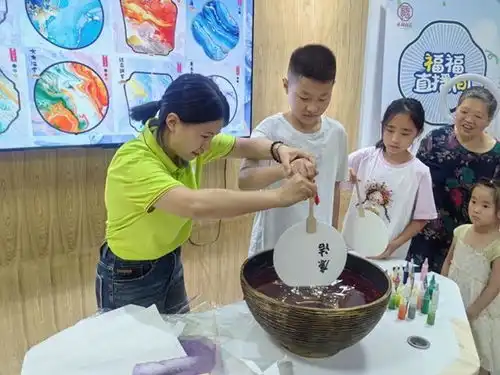 亲子互动扇起廉洁家风共筑永福幸福生活圈