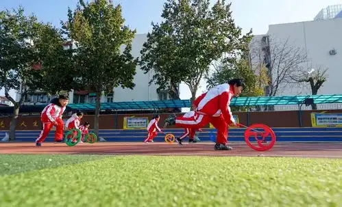 人民网评课间十分钟要有得玩还要玩得好