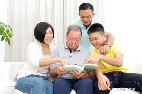 孝敬父母,你需要有10种智慧,不能百依百顺
