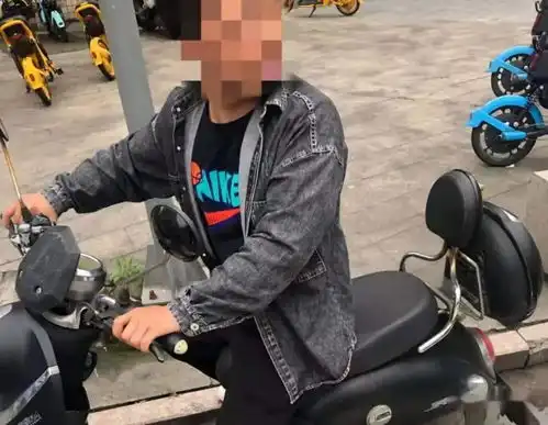 苍南一批电动车违法行为曝光
