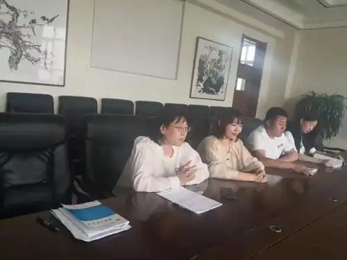 南一小学召开兴城市教育科学规划课题结题鉴定会