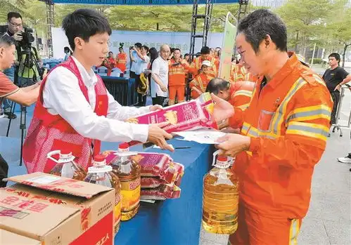 第7个关爱环卫工人日深圳举办系列活动致敬环卫工人共创洁净城市